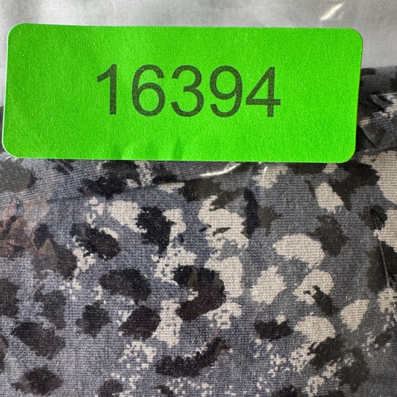 Seven7 Women's Pull On Multicolor Leopard Print Leggings High Rise Small Stretch - Picture 13 of 13